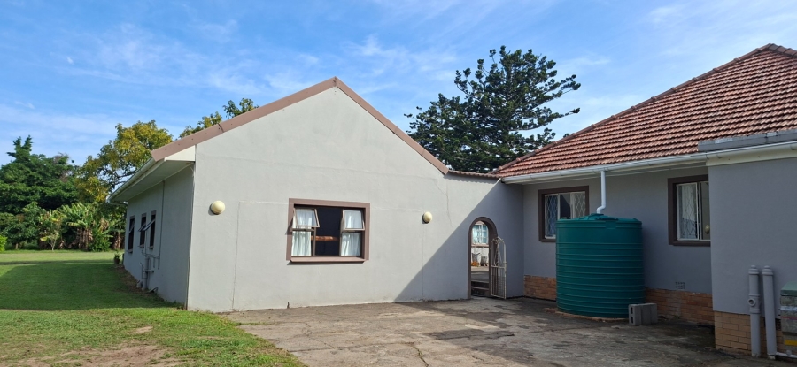 Commercial Property for Sale in Meisies Halt Eastern Cape